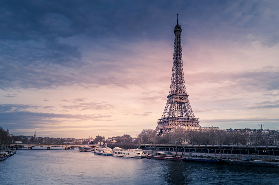 Paris ve Eyfel Kulesi